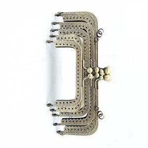 【Tech-savvy】 Square Glossy Silver Basic Metal Purse Frame Kiss Clasp Lock DIY Bag Accessories Podazz Bangladesh (New)
