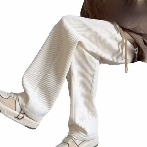 【Stylish】 Corduroy casual pants men's 2024 Spring and Autumn New American loose wide leg sports pants texture straight pants Bangladesh (New)